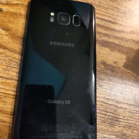 Samsung S8 - Picture 8 of 11